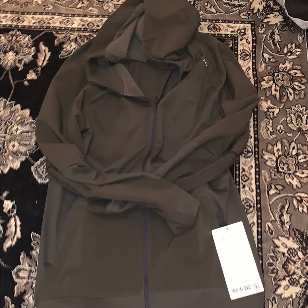 Lululemon Cross Challenger Hoodie Jacket